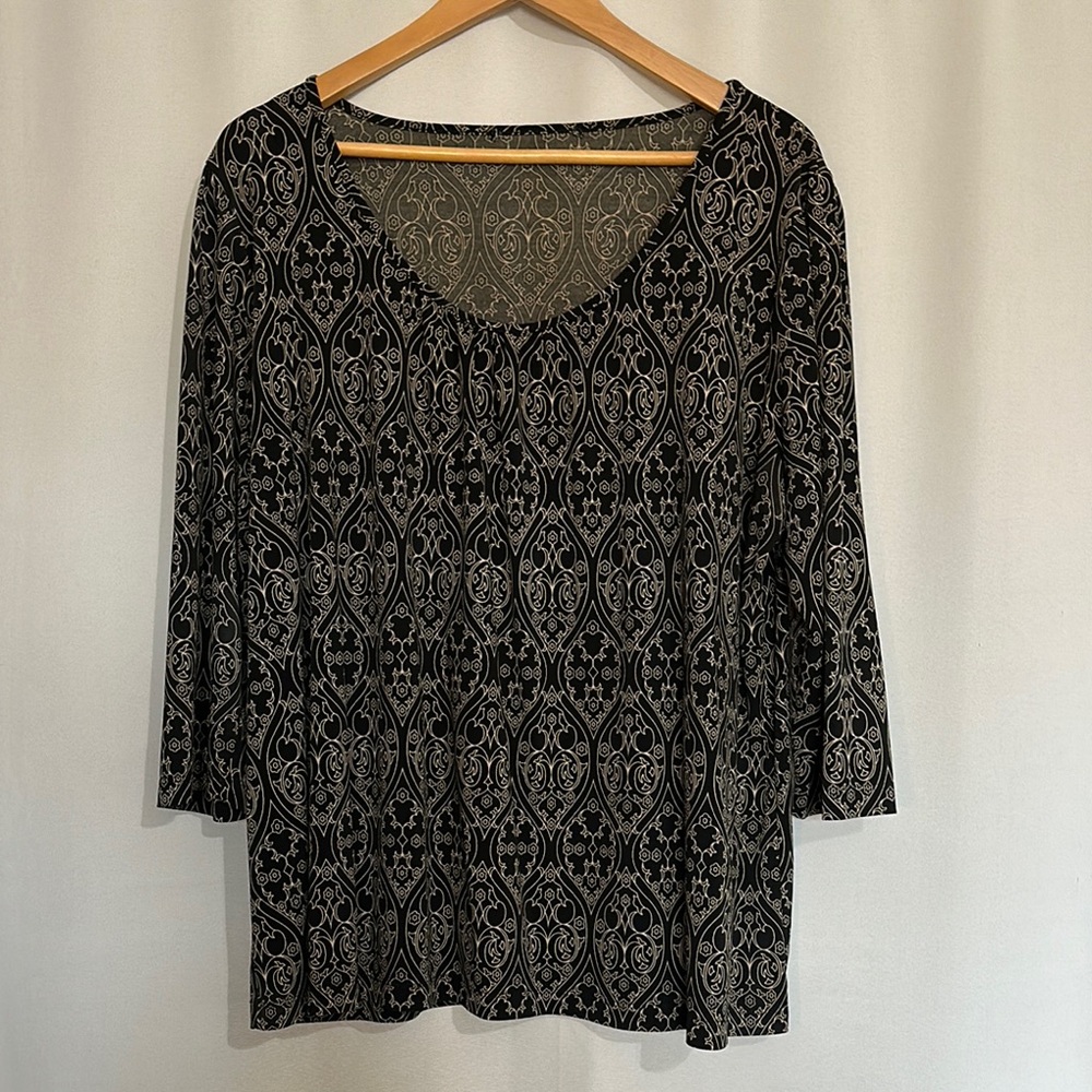 Black and Creme Long Sleeve Blouse with Geometric Pattern